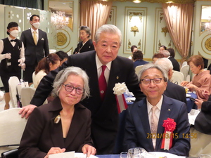 20.西山謹司様と宗家夫妻.JPG