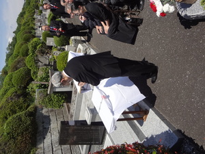 12．献花(宗家).JPG