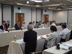 48.部門別研修A討議風景3.JPG