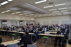 1．開会式風景１.JPG