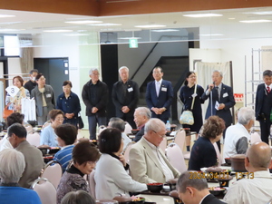 ⑨昼食会場(藤原の郷)にて.JPG