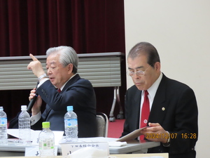 ㉙指導する宗家＆幹事長.JPG