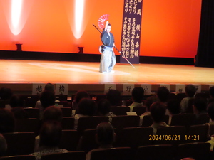 60.吟と舞１.JPG