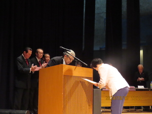 ⑬任命証授与(川崎)門倉和風.JPG
