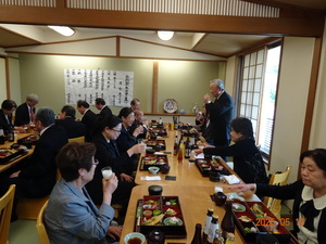 15.懇親の様子.JPG
